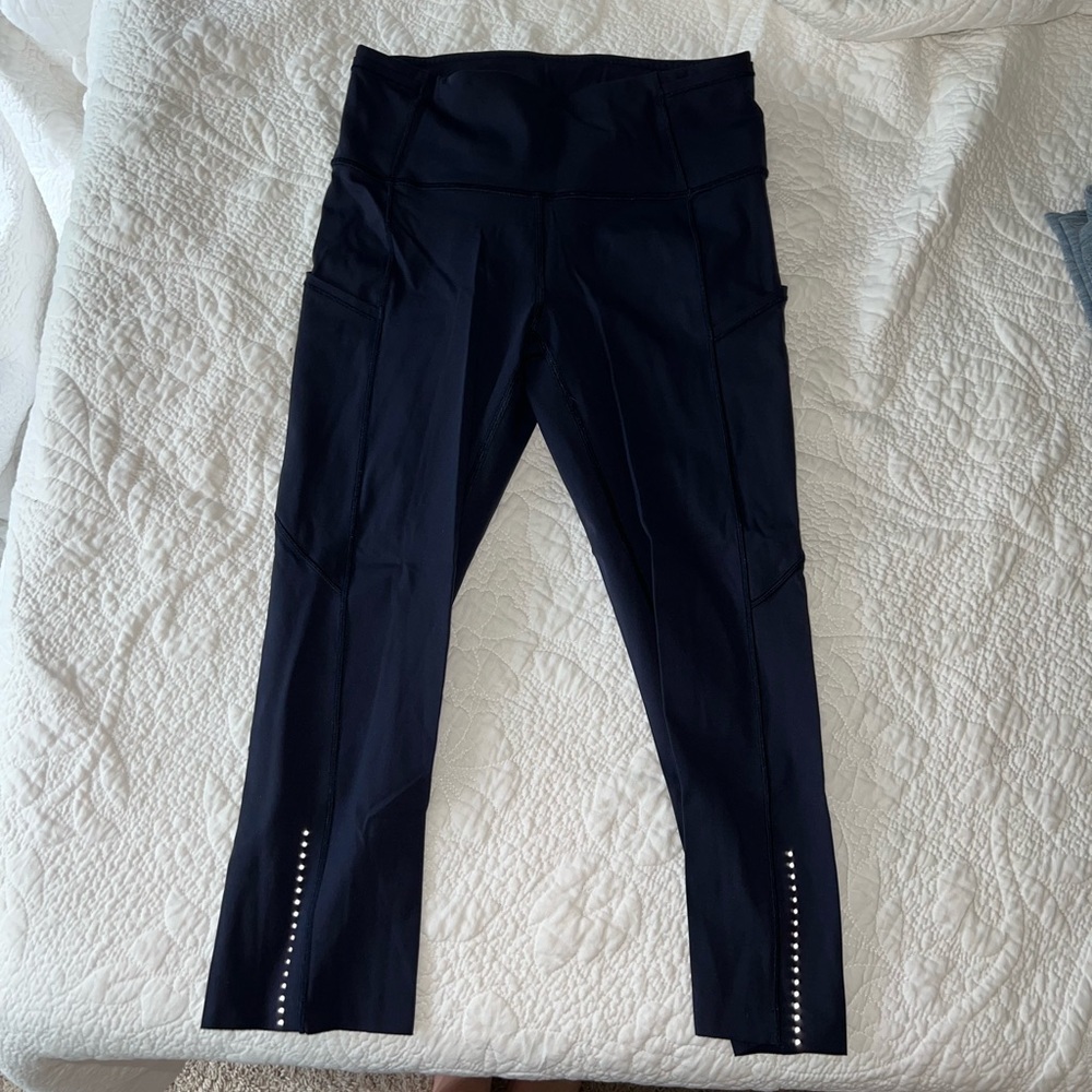 Lululemon cropped leggings